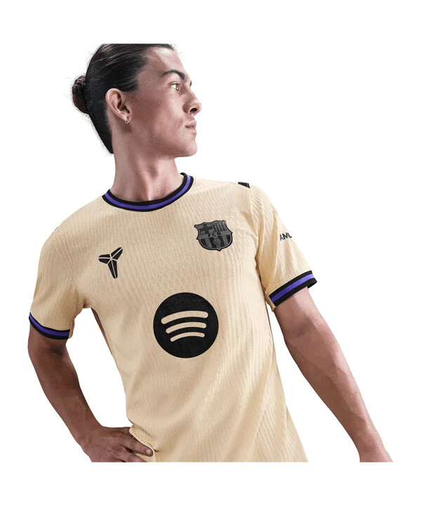 nike fc barcelona autentisk udebanetrøje 202526 guld f784