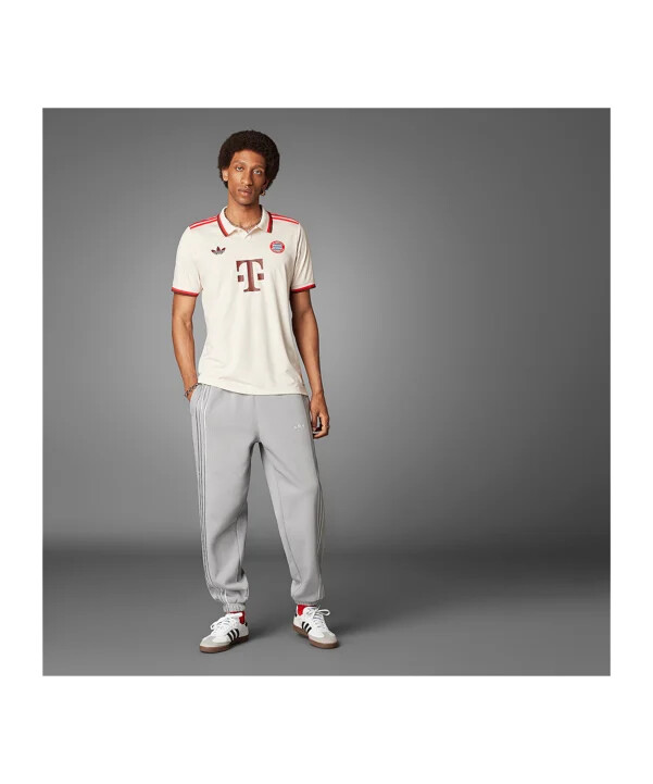 adidas originals fc bayern münchen 3. trøje 20242025 beige