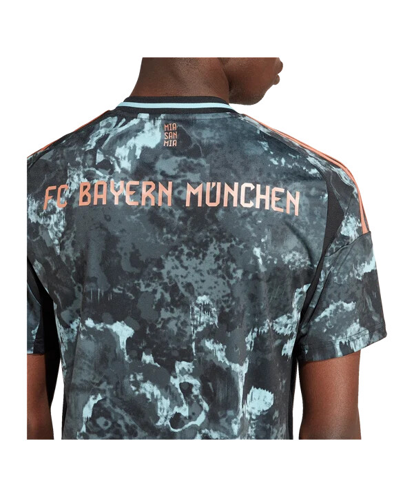 adidas fc bayern münchen udebanetrøje 202425 sort