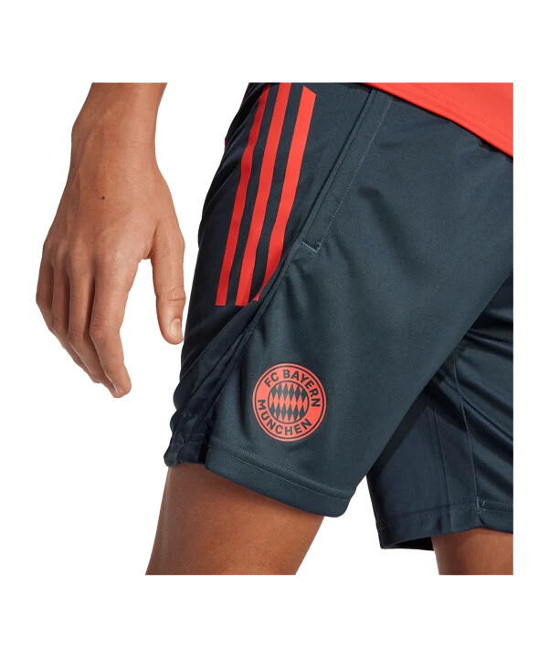 adidas fc bayern münchen træningsshorts børn hvid