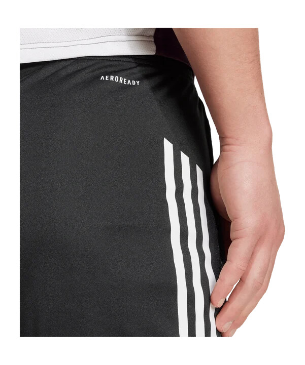 adidas manchester united træningsshorts sorte