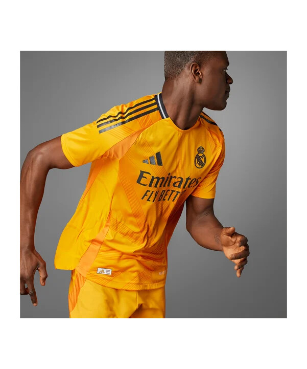 adidas real madrid aut. udebanetrøje 20242025 orange