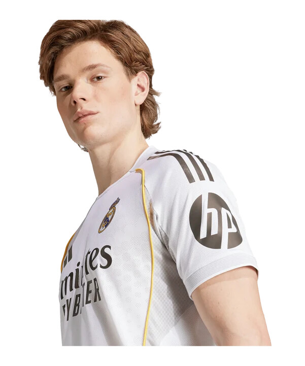 adidas real madrid autentisk hjemmebanetrøje 202526 hvid