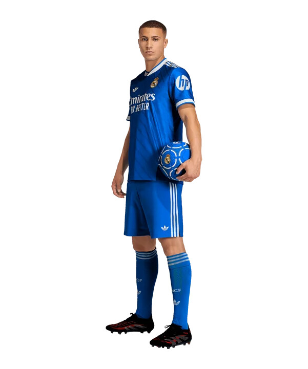 adidas real madrid authentic trøje 3. klasse 20252026 blå