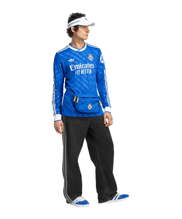 adidas real madrid langærmet trøje 3. klasse 20252026 blå