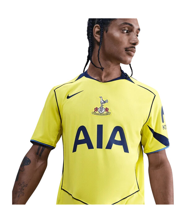 nike tottenham hotspur 3. trøje 20252026 gul f741